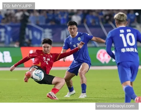 南京足球队与北京足球队赛后复盘分析意识碰撞与战术较量 南京足球队与北京足球队赛后复盘分析意识碰撞与战术较量