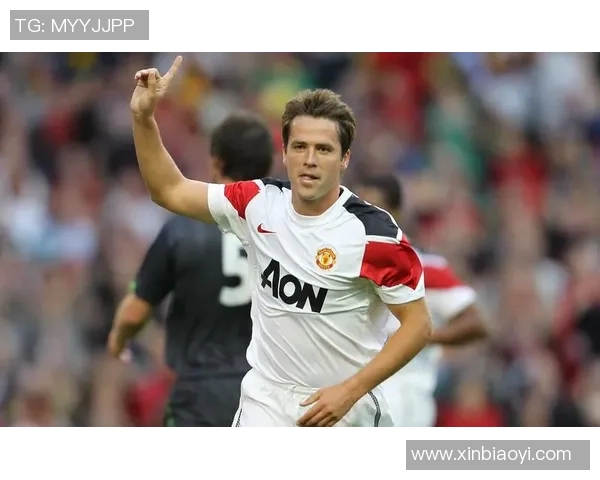 足球明星为何总能展现出迷人魅力与帅气风范的秘密解析 足球明星为何总能展现出迷人魅力与帅气风范的秘密解析